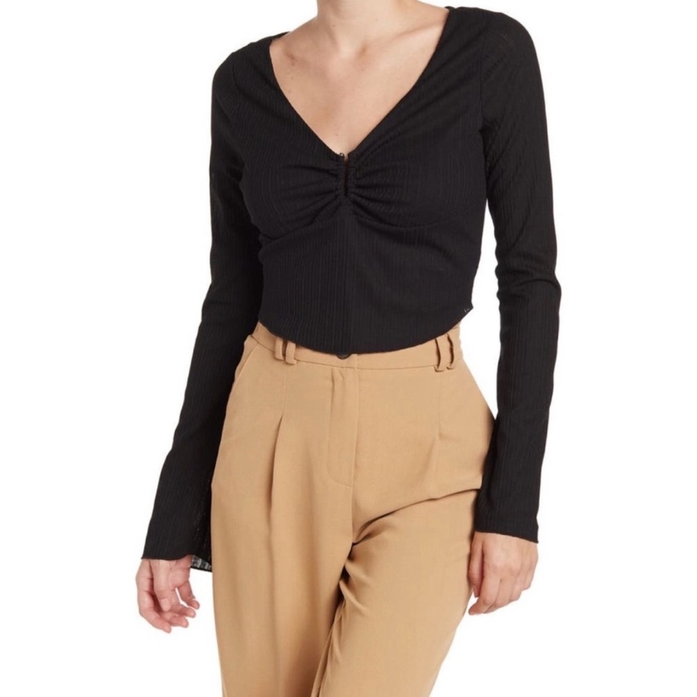 Astr Black V-neck Long Sleeve Blouse
